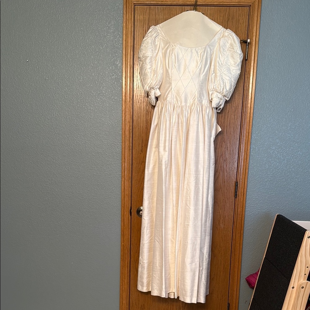 Wedding Elegant White Puff Sleeve Dress